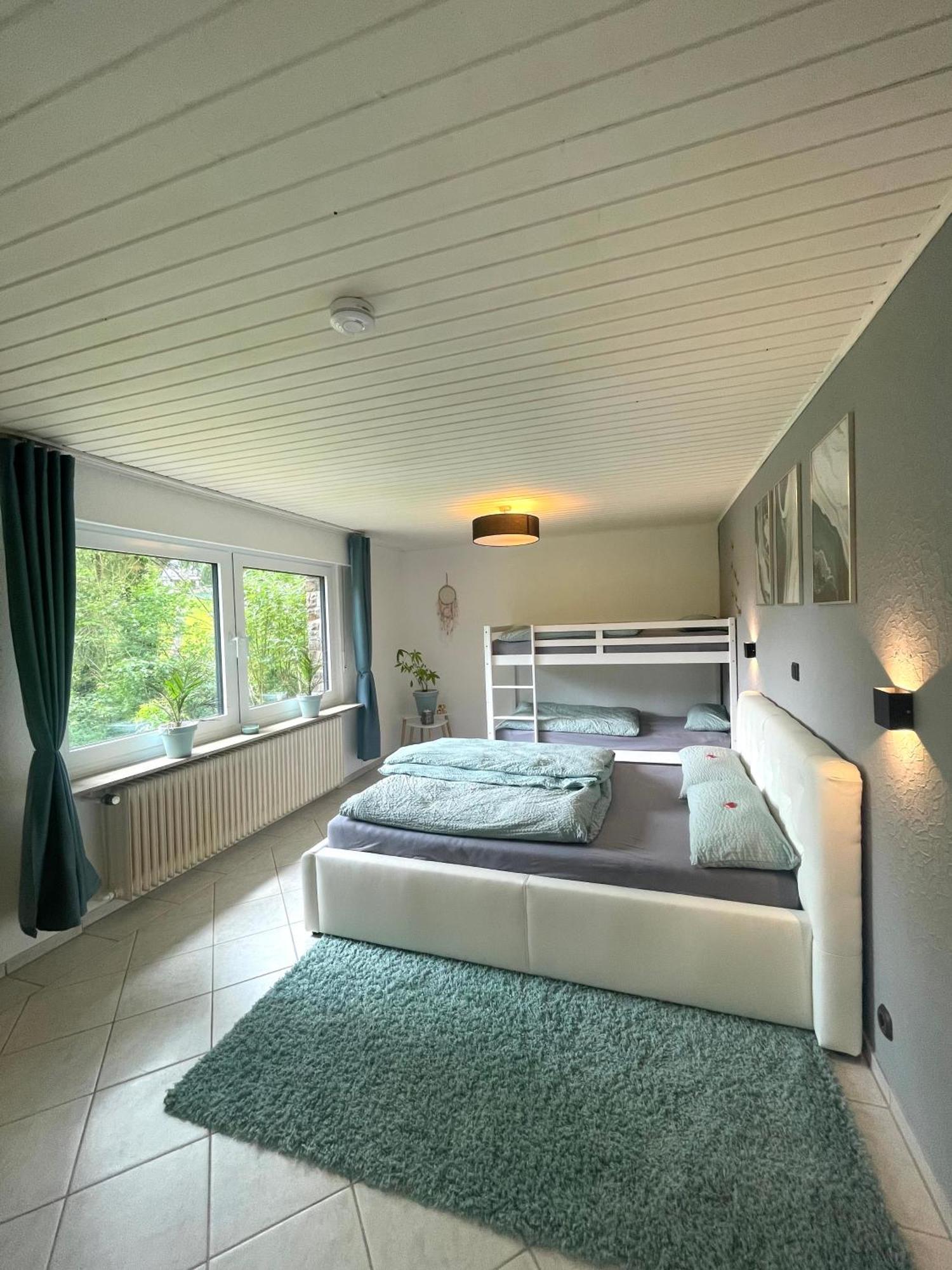 Talblick Chalet Blankenheim Blankenheim  Buitenkant foto